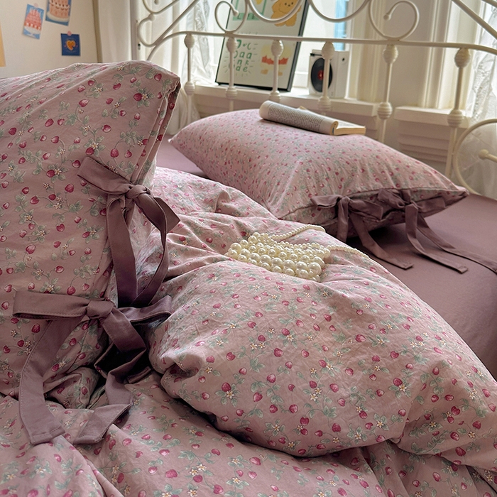 91家纺网 家纺一手货源 找家纺 漫仙阁家纺2025新款蝴蝶结绑带款四件套-碎花系列 红果