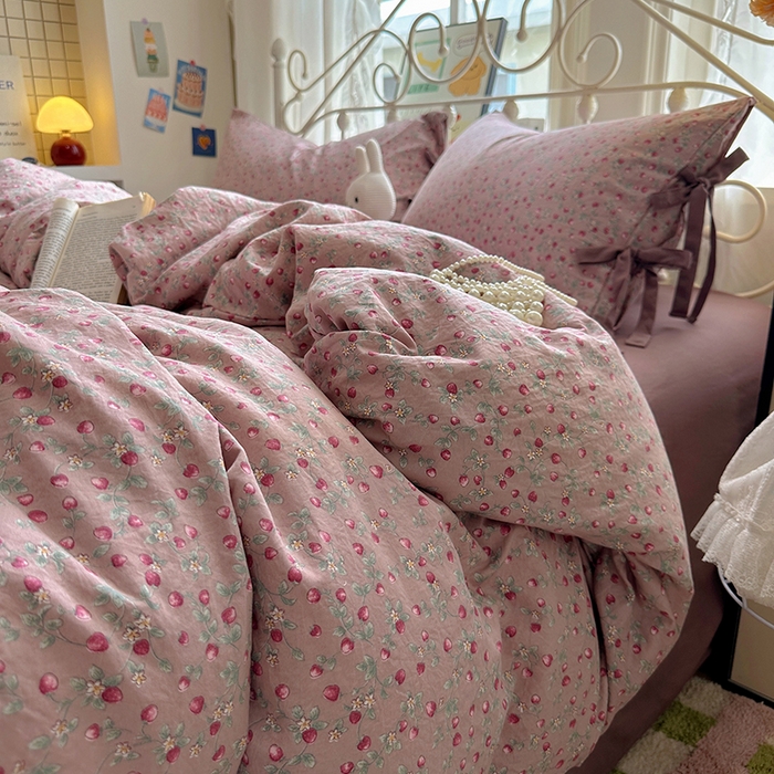 91家纺网 家纺一手货源 找家纺 漫仙阁家纺2025新款蝴蝶结绑带款四件套-碎花系列 红果