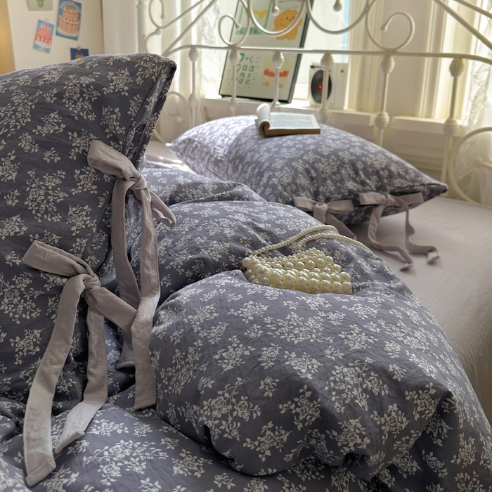 91家纺网 家纺一手货源 找家纺 漫仙阁家纺2025新款蝴蝶结绑带款四件套-碎花系列 花菲