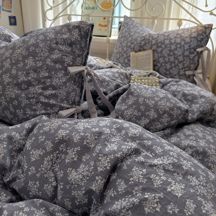 91家纺网 家纺一手货源 找家纺 漫仙阁家纺2025新款蝴蝶结绑带款四件套-碎花系列 花菲