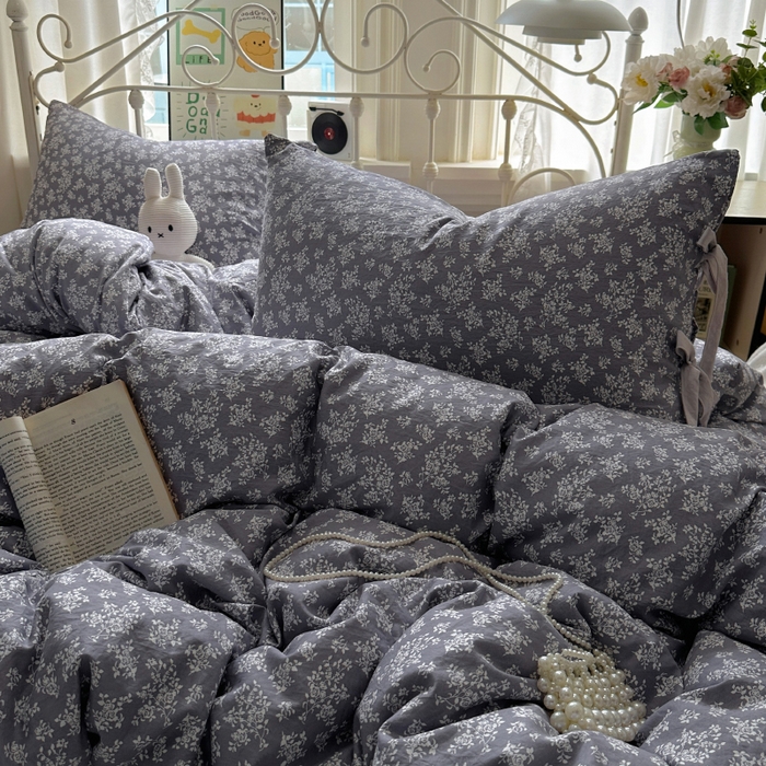 91家纺网 家纺一手货源 找家纺 漫仙阁家纺2025新款蝴蝶结绑带款四件套-碎花系列 花菲