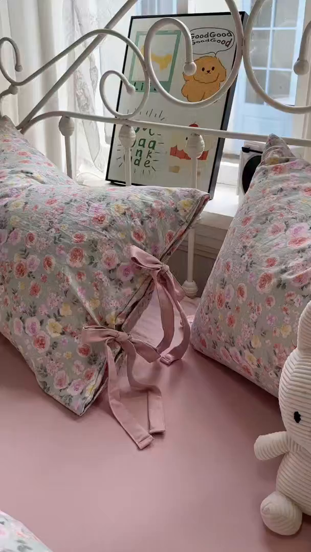 91家纺网 家纺一手货源 找家纺 漫仙阁家纺2025新款蝴蝶结绑带款四件套-碎花系列 花间物语