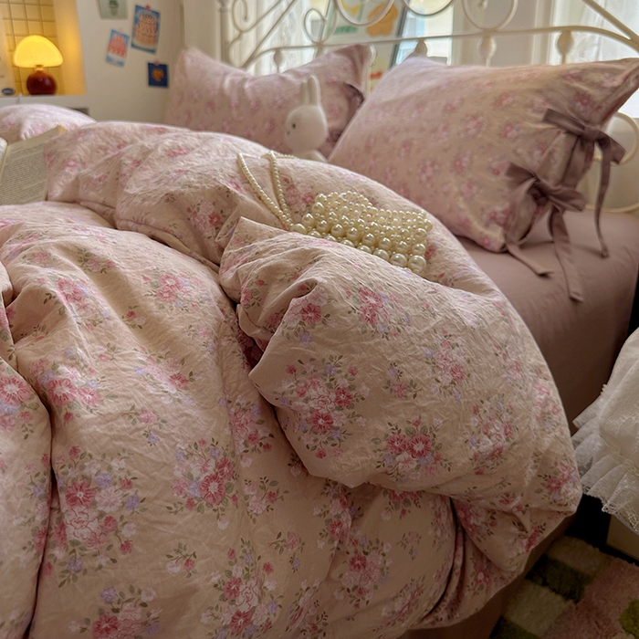 91家纺网 家纺一手货源 找家纺 漫仙阁家纺2025新款蝴蝶结绑带款四件套-碎花系列 花语