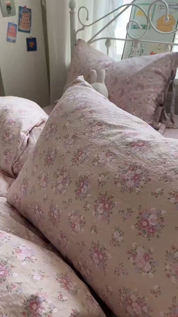 91家纺网 家纺一手货源 找家纺 漫仙阁家纺2025新款蝴蝶结绑带款四件套-碎花系列 花语