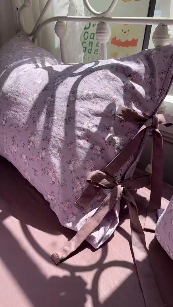 91家纺网 家纺一手货源 找家纺 漫仙阁家纺2025新款蝴蝶结绑带款四件套-碎花系列 蔓香