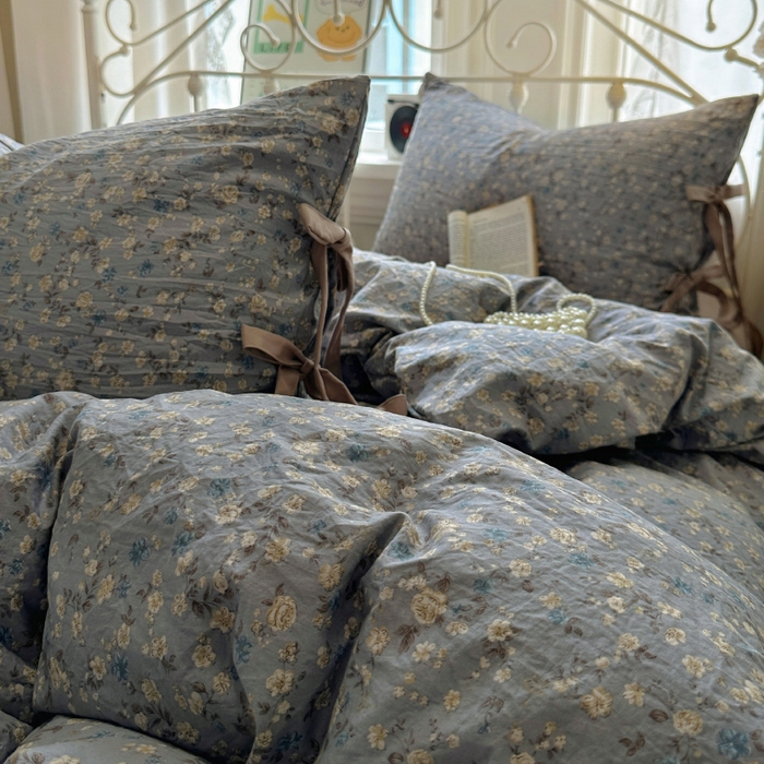 91家纺网 家纺一手货源 找家纺 漫仙阁家纺2025新款蝴蝶结绑带款四件套-碎花系列 晚风