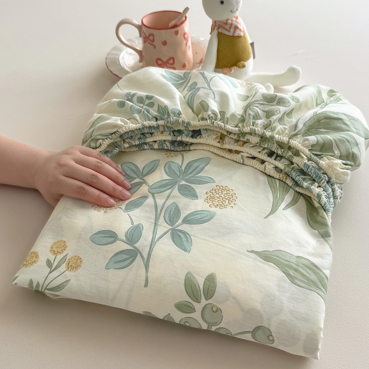 91家纺网 家纺一手货源 找家纺 壹贝家纺 2025新款A类印花全棉床笠 绿野仙踪