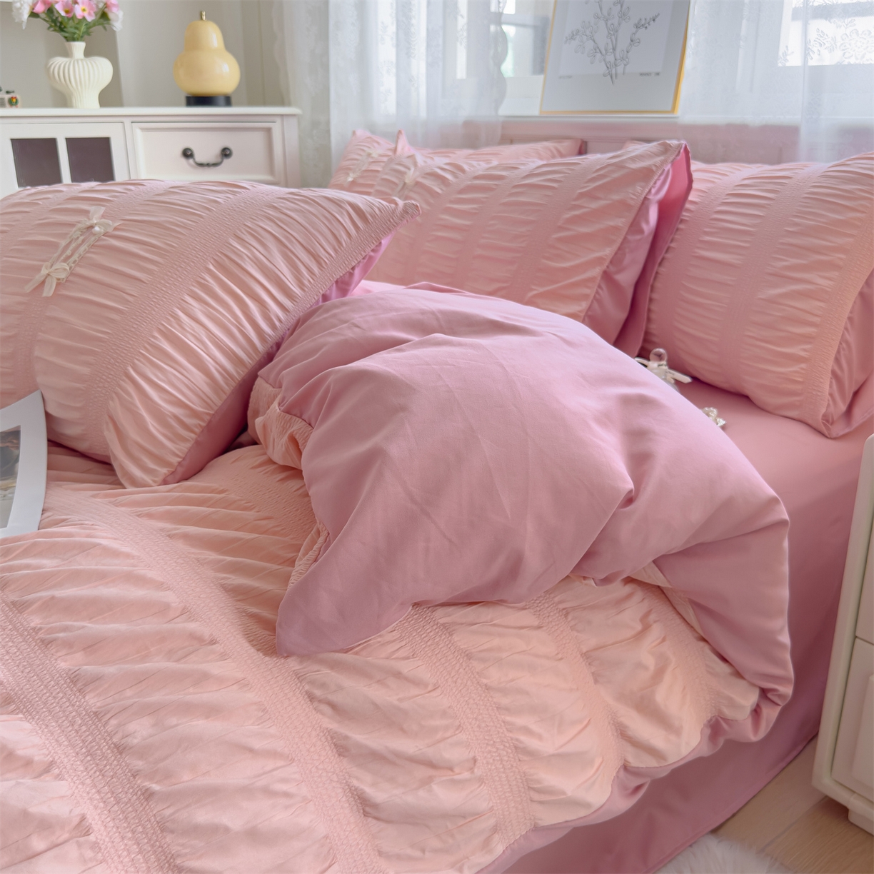 91家纺网 家纺一手货源 找家纺 梦庭帛美 2025新款韩版公主风可乐泡泡纱四件套 豆沙粉