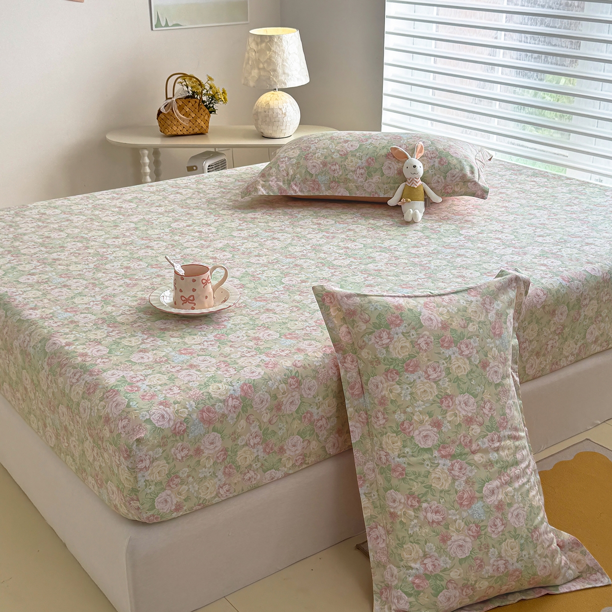 91家纺网 家纺一手货源 找家纺 壹贝家纺 2025新款A类印花全棉床笠 玫瑰的故事