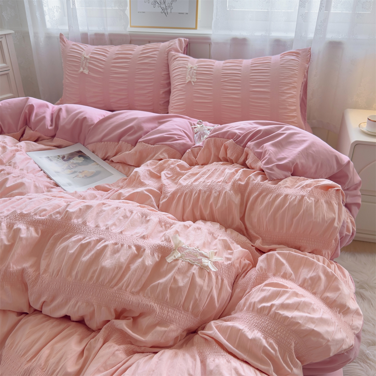 91家纺网 家纺一手货源 找家纺 梦庭帛美 2025新款韩版公主风可乐泡泡纱四件套 豆沙粉