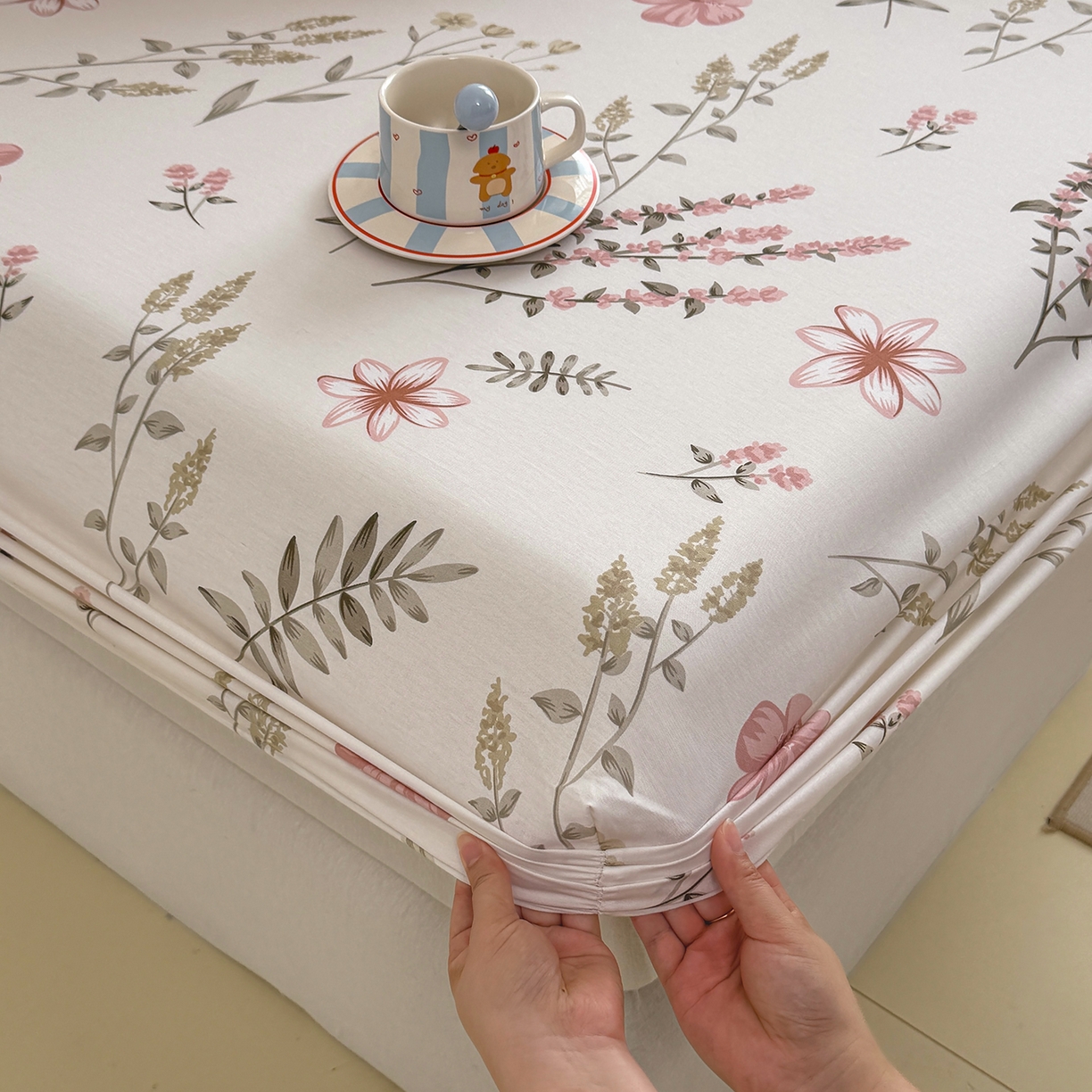 91家纺网 家纺一手货源 找家纺 壹贝家纺 2025新款A类印花全棉床笠 陌上花开