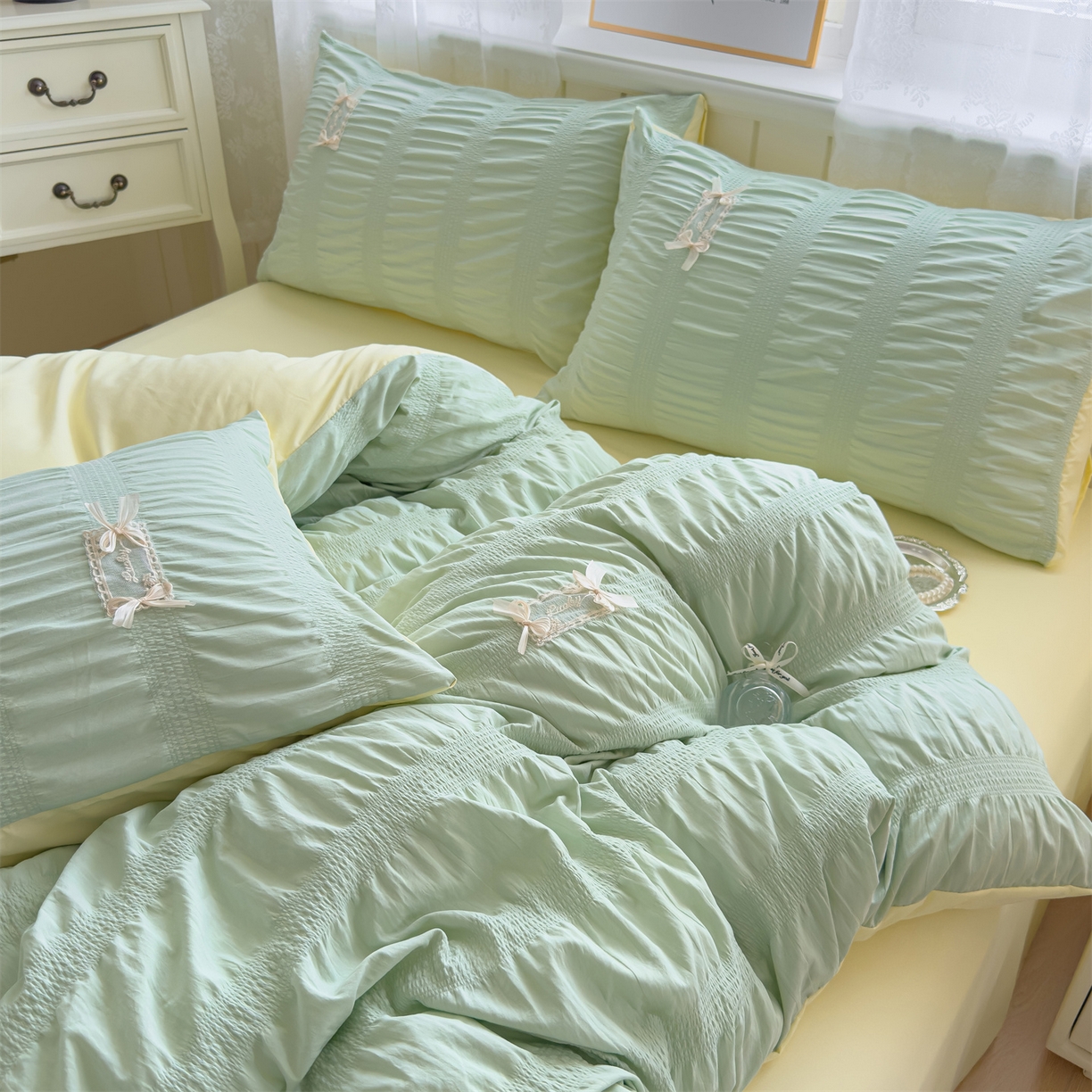 91家纺网 家纺一手货源 找家纺 梦庭帛美 2025新款韩版公主风可乐泡泡纱四件套 豆沙粉