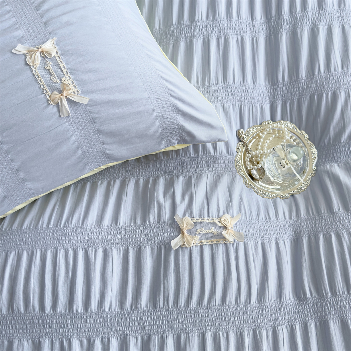 91家纺网 家纺一手货源 找家纺 梦庭帛美 2025新款韩版公主风可乐泡泡纱四件套 优雅灰