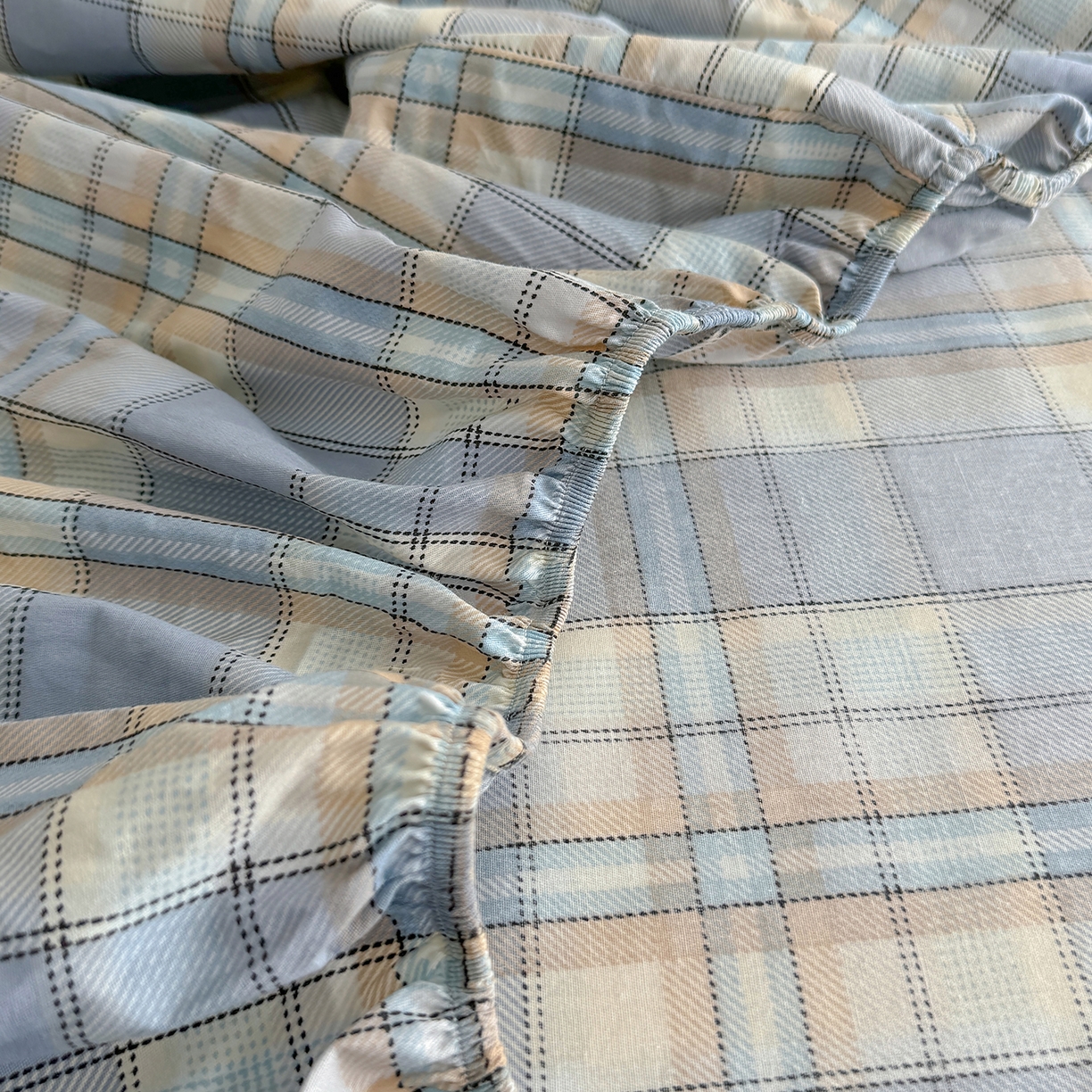 91家纺网 家纺一手货源 找家纺 壹贝家纺 2025新款A类印花全棉床笠 品质生活-兰