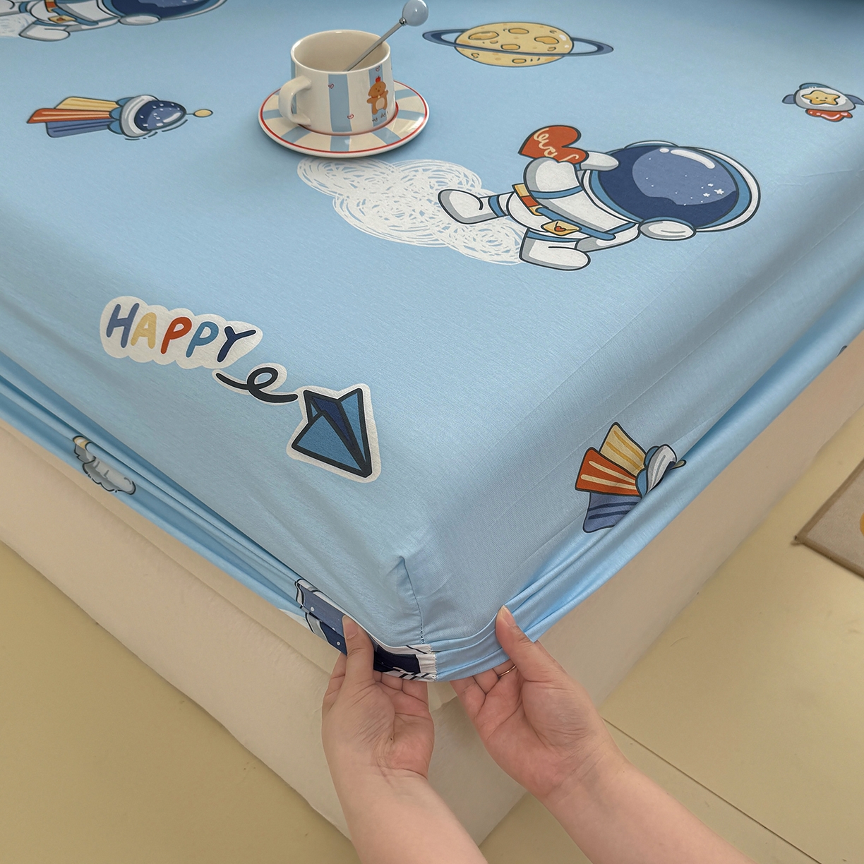 91家纺网 家纺一手货源 找家纺 壹贝家纺 2025新款A类印花全棉床笠 太空奇遇