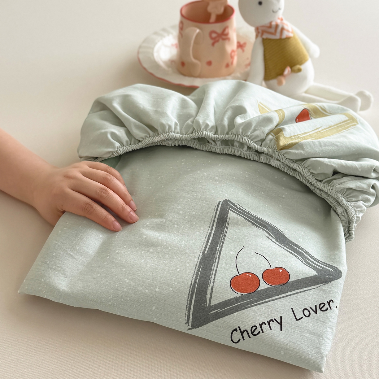 91家纺网 家纺一手货源 找家纺 壹贝家纺 2025新款A类印花全棉床笠 小可布丁