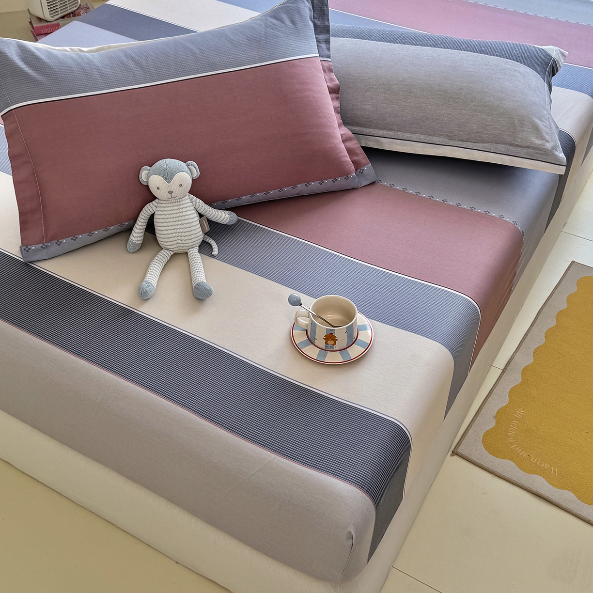 91家纺网 家纺一手货源 找家纺 壹贝家纺 2025新款A类印花全棉床笠 致青春