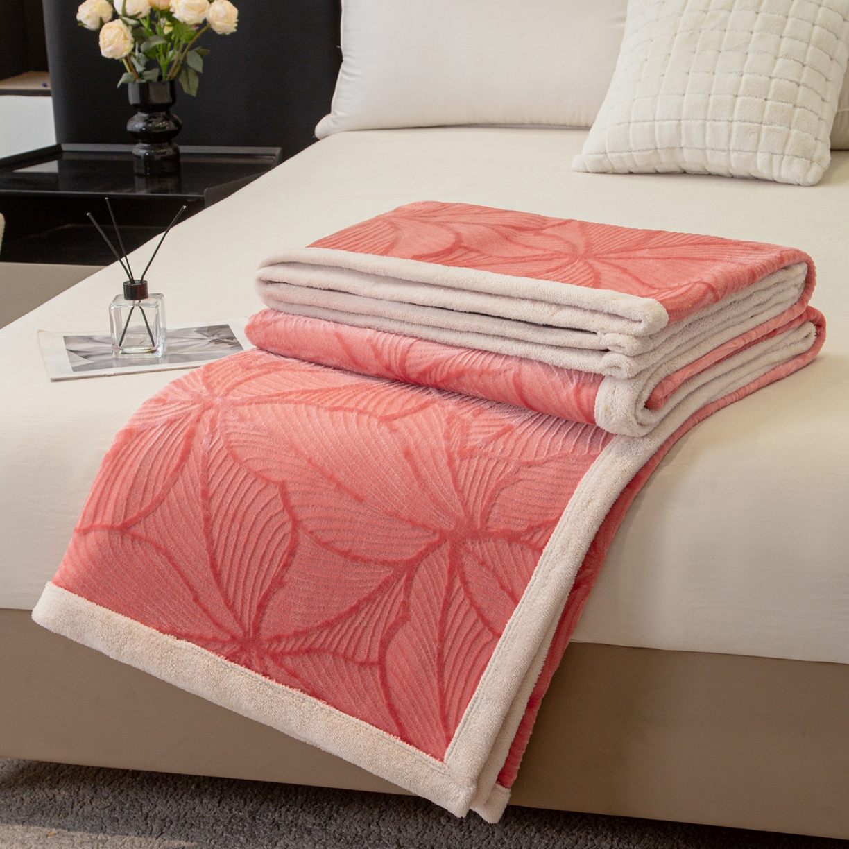 （总）莱凯家纺 2025新款5D雕花绒毛毯系列