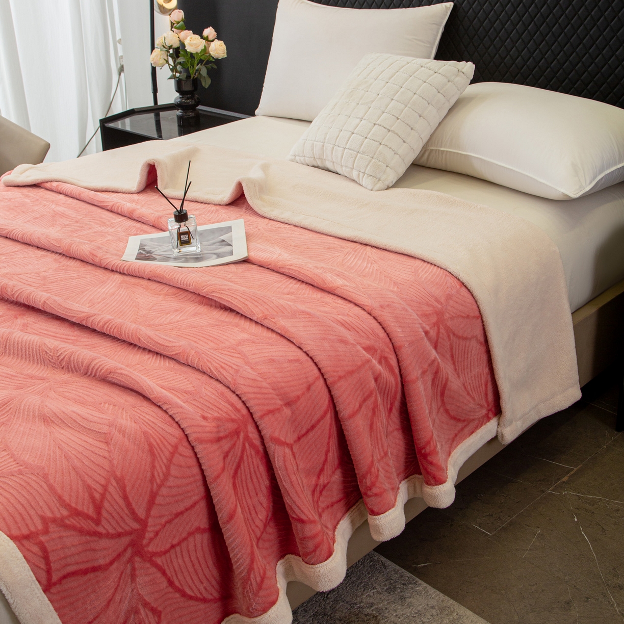 91家纺网 家纺一手货源 找家纺 （总）莱凯家纺 2025新款5D雕花绒毛毯系列