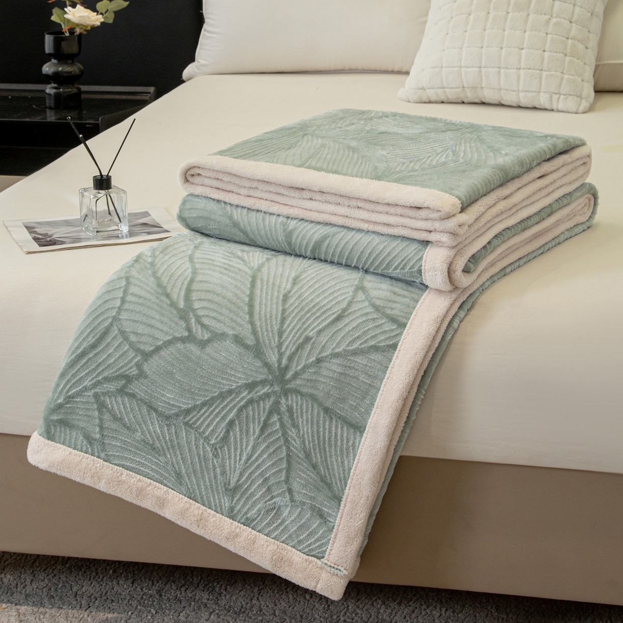 91家纺网 家纺一手货源 找家纺 （总）莱凯家纺 2025新款5D雕花绒毛毯系列