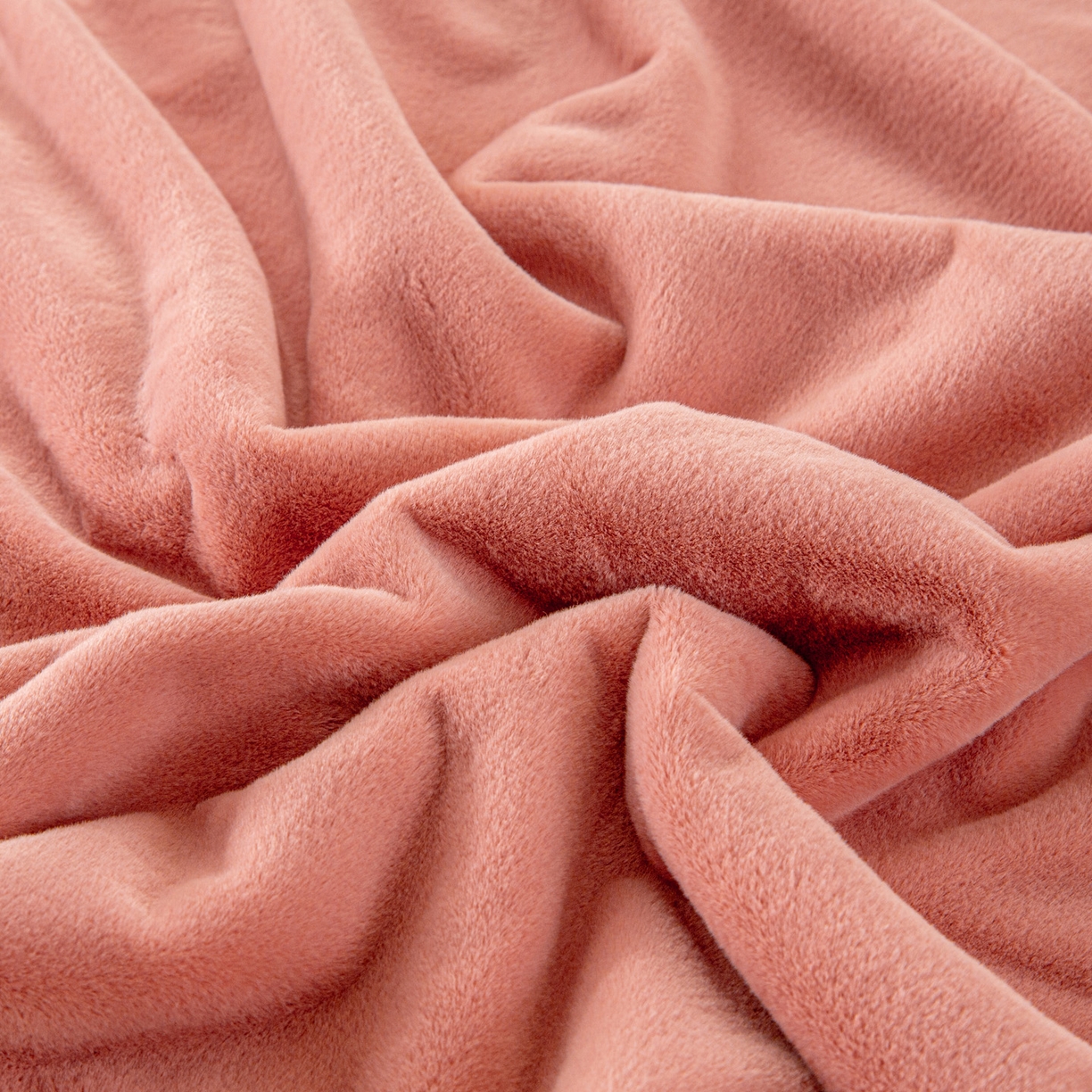 91家纺网 家纺一手货源 找家纺 （总）莱凯家纺 2025新款玉兔绒毛毯系列