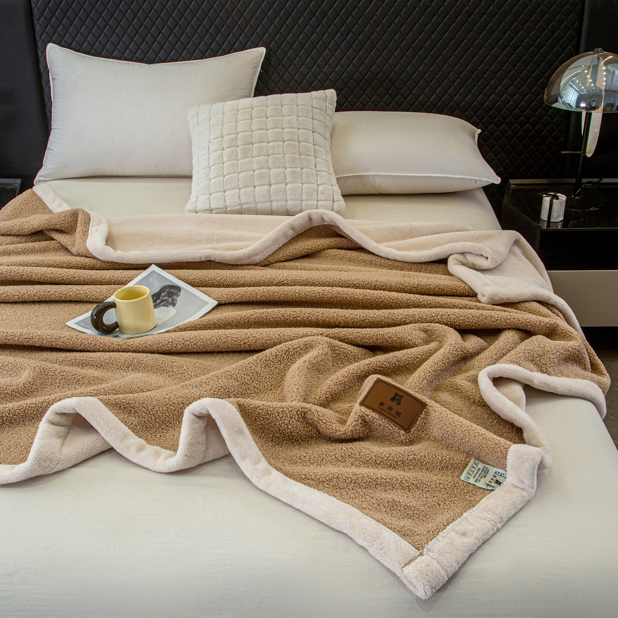 91家纺网 家纺一手货源 找家纺 莱凯家纺 2025新款泰迪绒毛毯系列 泰迪绒-咖色