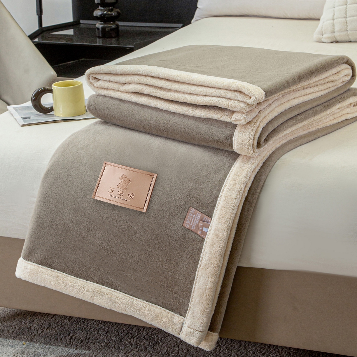 91家纺网 家纺一手货源 找家纺 （总）莱凯家纺 2025新款玉兔绒毛毯系列