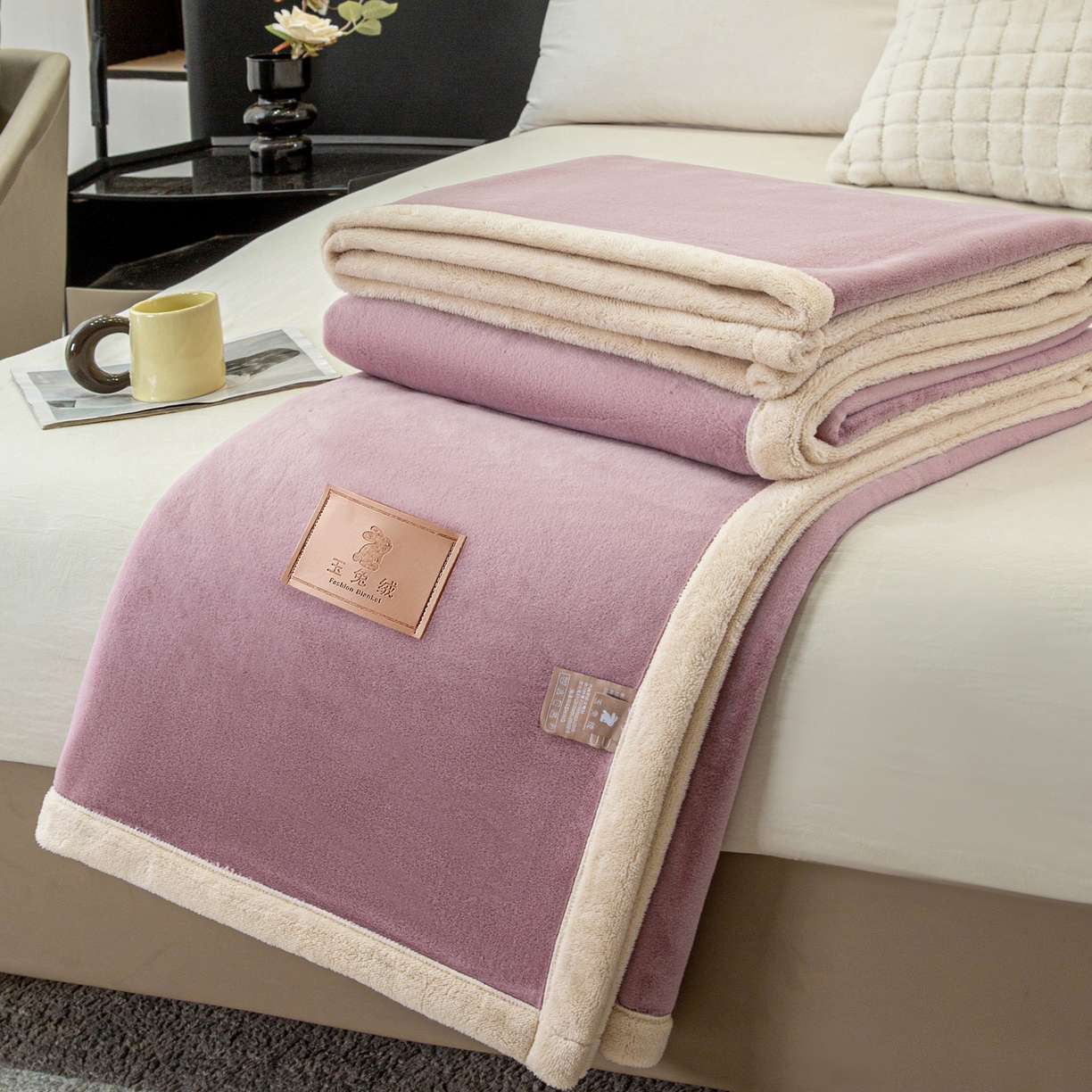 91家纺网 家纺一手货源 找家纺 （总）莱凯家纺 2025新款玉兔绒毛毯系列