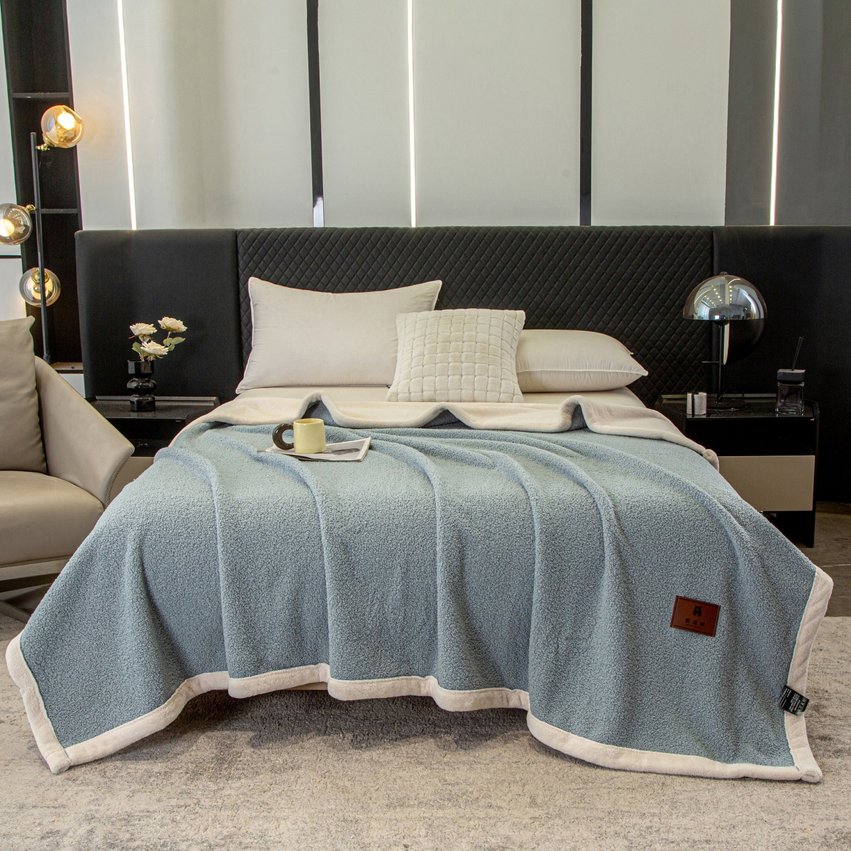 91家纺网 家纺一手货源 找家纺 莱凯家纺 2025新款泰迪绒毛毯系列 泰迪绒-兰色