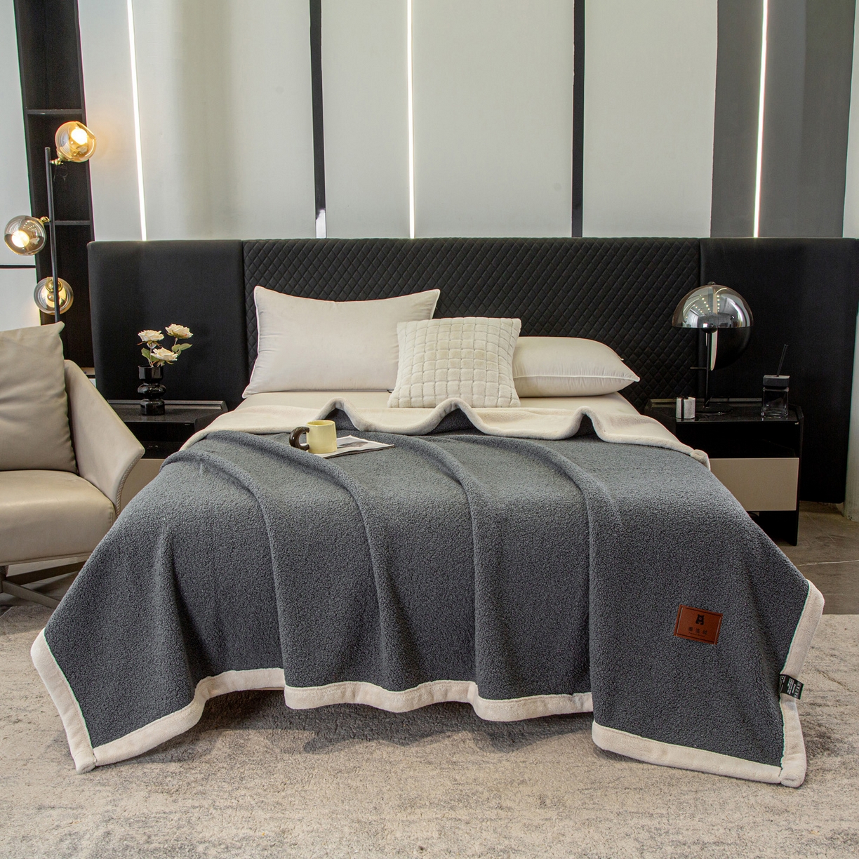 91家纺网 家纺一手货源 找家纺 莱凯家纺 2025新款泰迪绒毛毯系列 泰迪绒-深灰