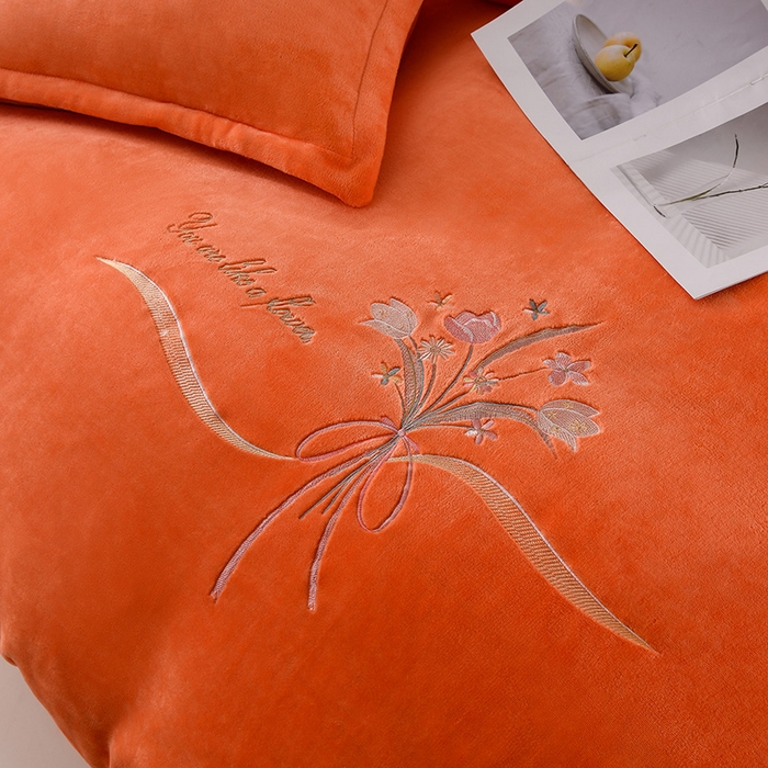 91家纺网 家纺一手货源 找家纺 （总）绣女坊 2025新款高克重牛奶绒刺绣四件套