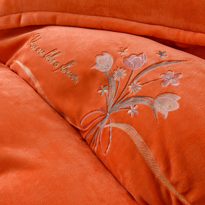 91家纺网 家纺一手货源 找家纺 绣女坊 2025新款高克重牛奶绒刺绣四件套 郁金香-爱玛橙