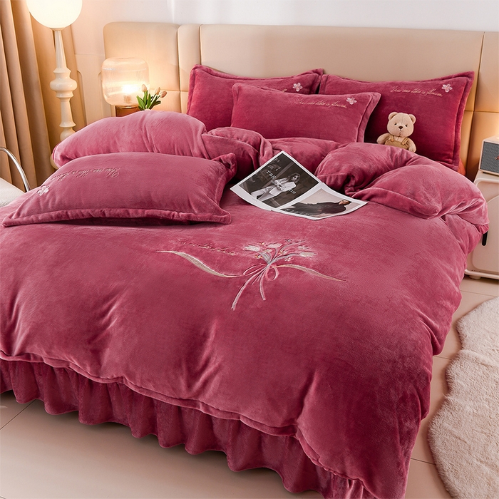 91家纺网 家纺一手货源 找家纺 绣女坊 2025新款高克重牛奶绒刺绣四件套 郁金香-豆沙