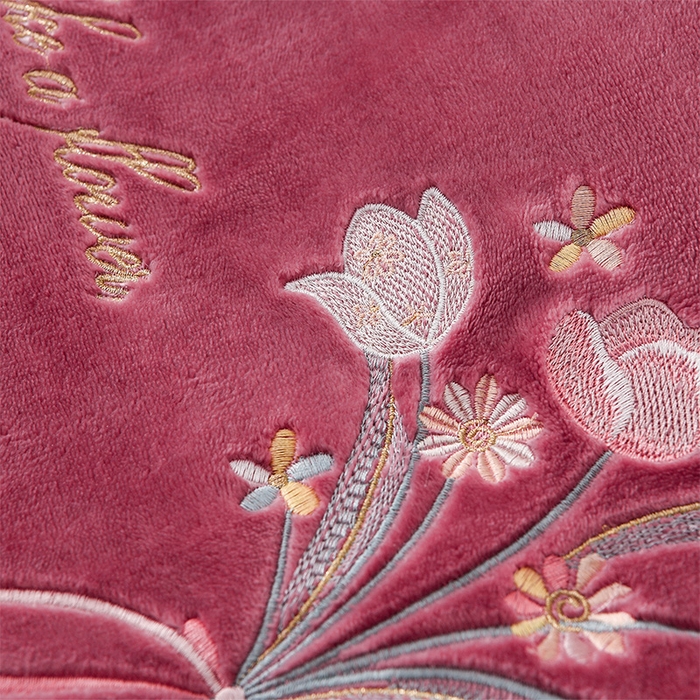 91家纺网 家纺一手货源 找家纺 绣女坊 2025新款高克重牛奶绒刺绣四件套 郁金香-豆沙