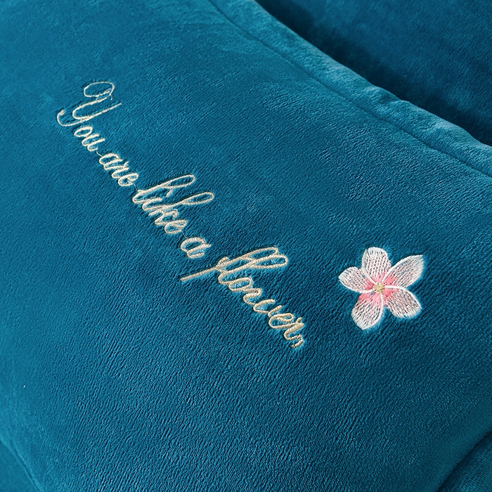 91家纺网 家纺一手货源 找家纺 绣女坊 2025新款高克重牛奶绒刺绣四件套 郁金香-孔雀蓝