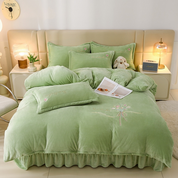 绣女坊 2025新款高克重牛奶绒刺绣四件套 郁金香-嫩绿