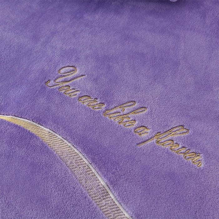 91家纺网 家纺一手货源 找家纺 绣女坊 2025新款高克重牛奶绒刺绣四件套 郁金香-香芋紫