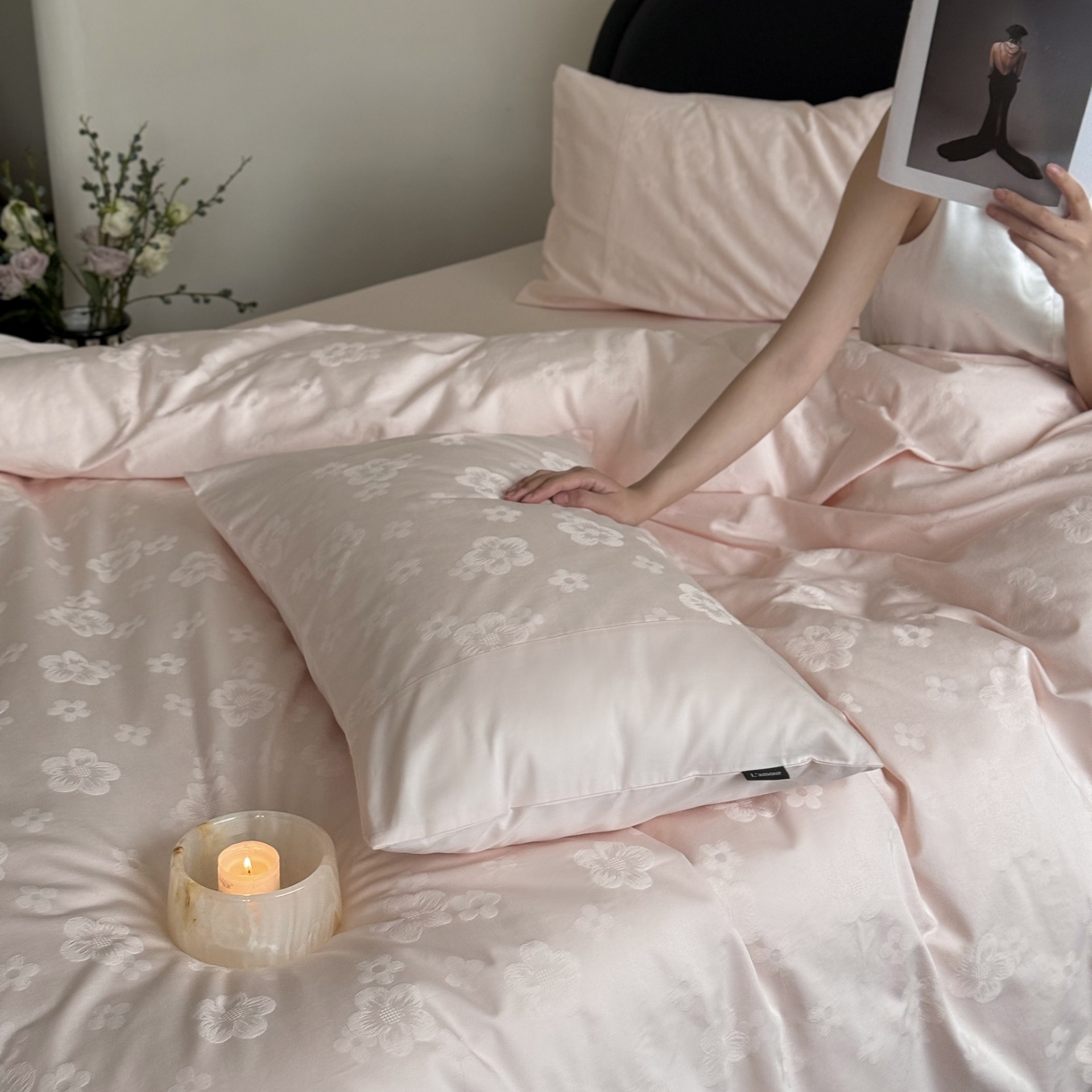 91家纺网 家纺一手货源 找家纺 （总）鹿班家居 2025秋冬款云感超柔厚织提花浮雕系列-溪畔拾星（标准会员-20）