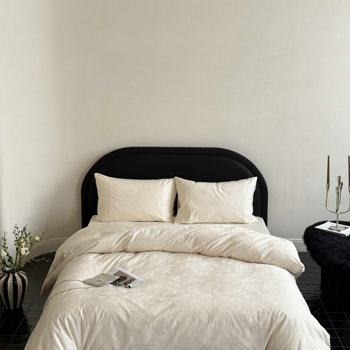 91家纺网 家纺一手货源 找家纺 鹿班家居 2025秋冬款云感超柔厚织提花浮雕系列-溪畔拾星 溪畔拾星-白色（标准会员-20）