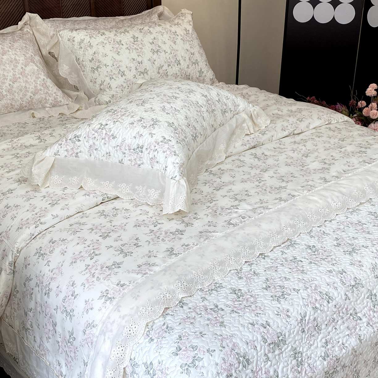 91家纺网 家纺一手货源 找家纺 （总）奈萝家纺 2025新款13372全棉法式大花边床盖被套四件套