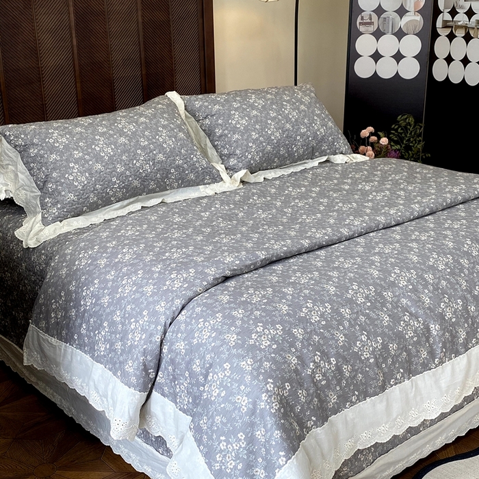 91家纺网 家纺一手货源 找家纺 奈萝家纺 2025新款13372全棉法式大花边床盖被套四件套 塞纳河畔