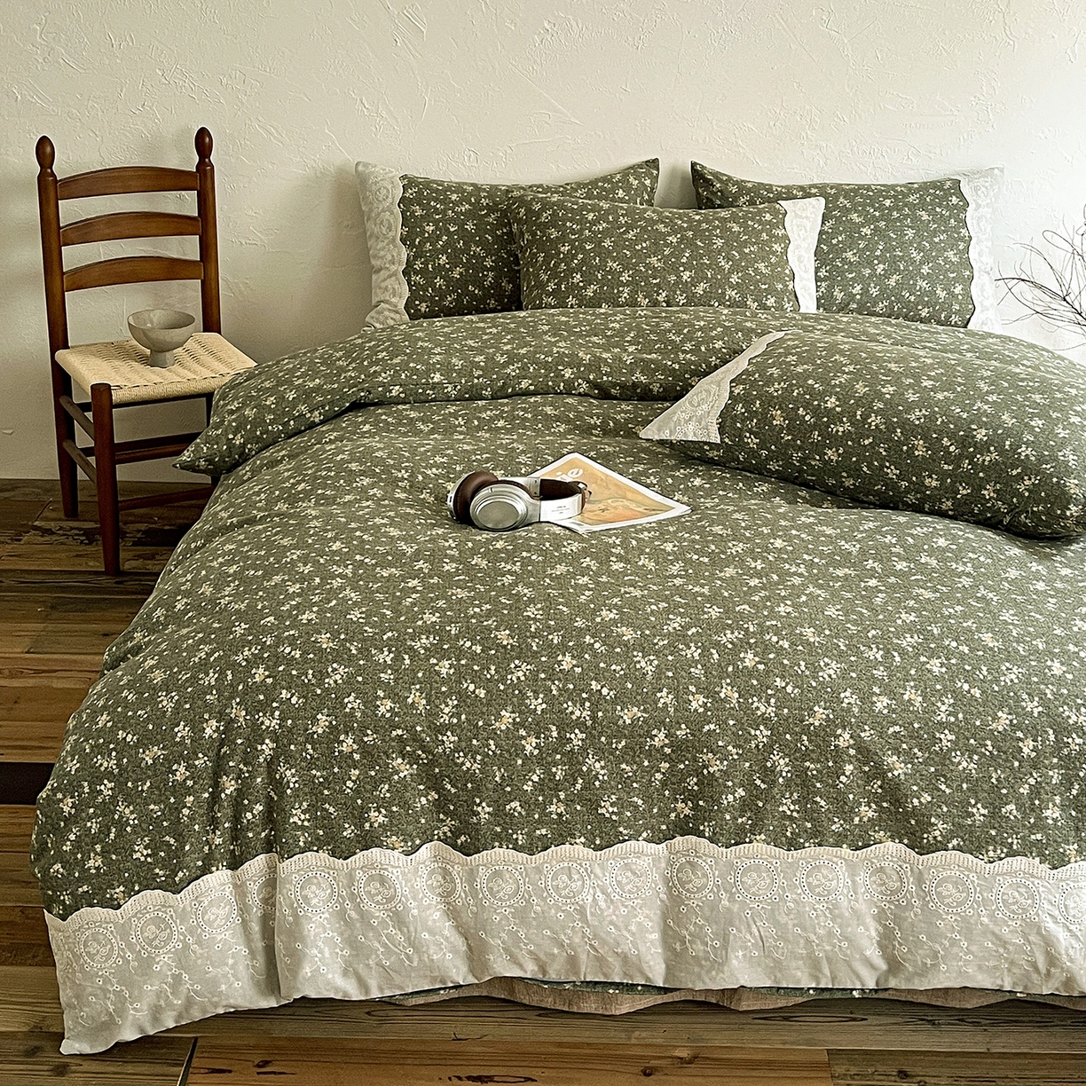 91家纺网 家纺一手货源 找家纺 典曼家纺 2025秋冬新品A类高克重亚麻复古花边侘寂风原麻四件套  茉莉-亚绿