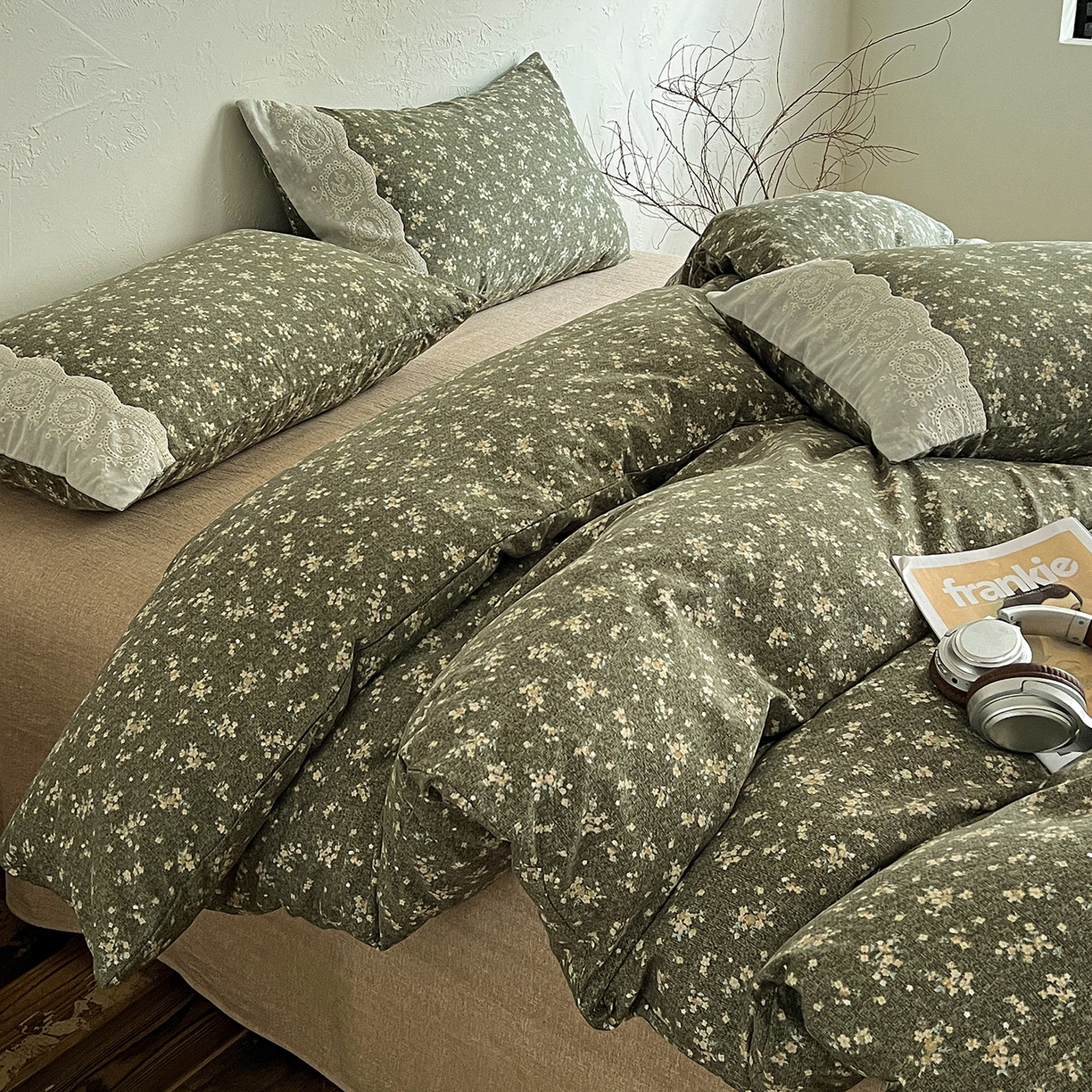 91家纺网 家纺一手货源 找家纺 典曼家纺 2025秋冬新品A类高克重亚麻复古花边侘寂风原麻四件套  茉莉-亚绿