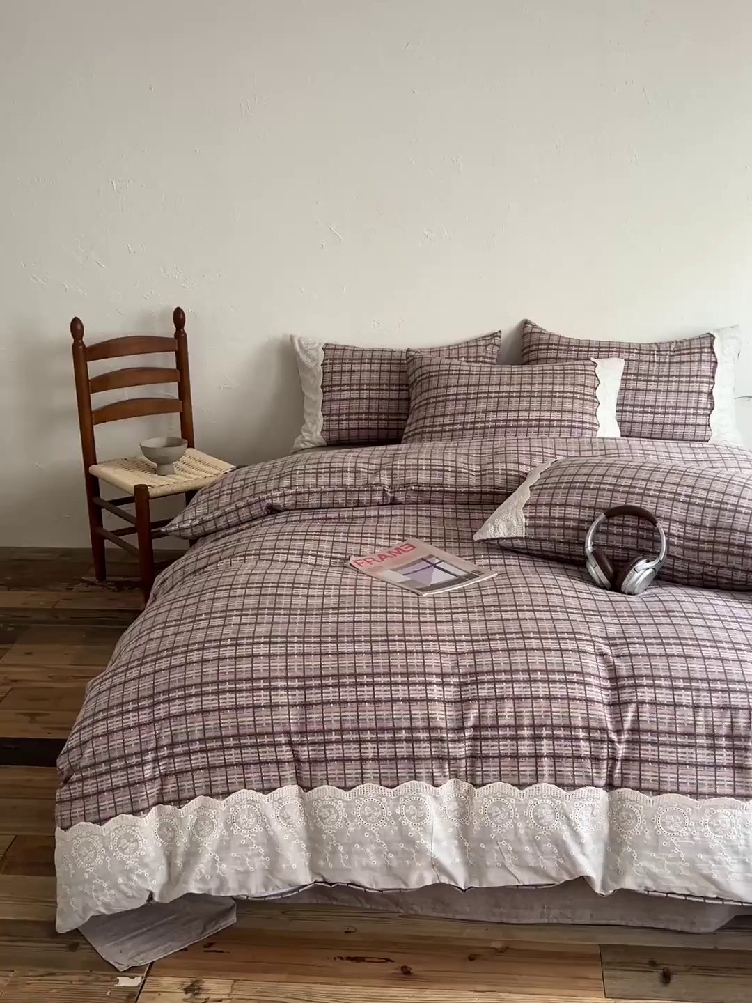 91家纺网 家纺一手货源 找家纺 典曼家纺 2025秋冬新品A类高克重亚麻复古花边侘寂风原麻四件套  茶巷