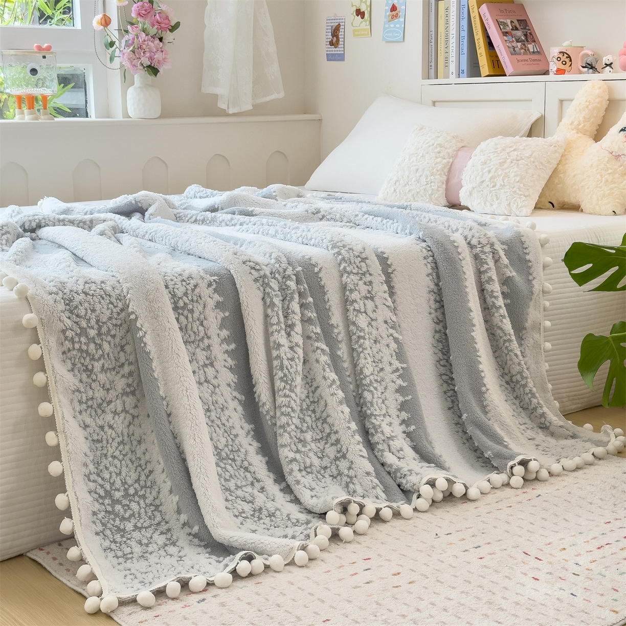 91家纺网 家纺一手货源 找家纺 丝幔家纺 2025新款星绒梦语毛球多功能毛毯毯子-森语雪球 森语雪球 暖灰