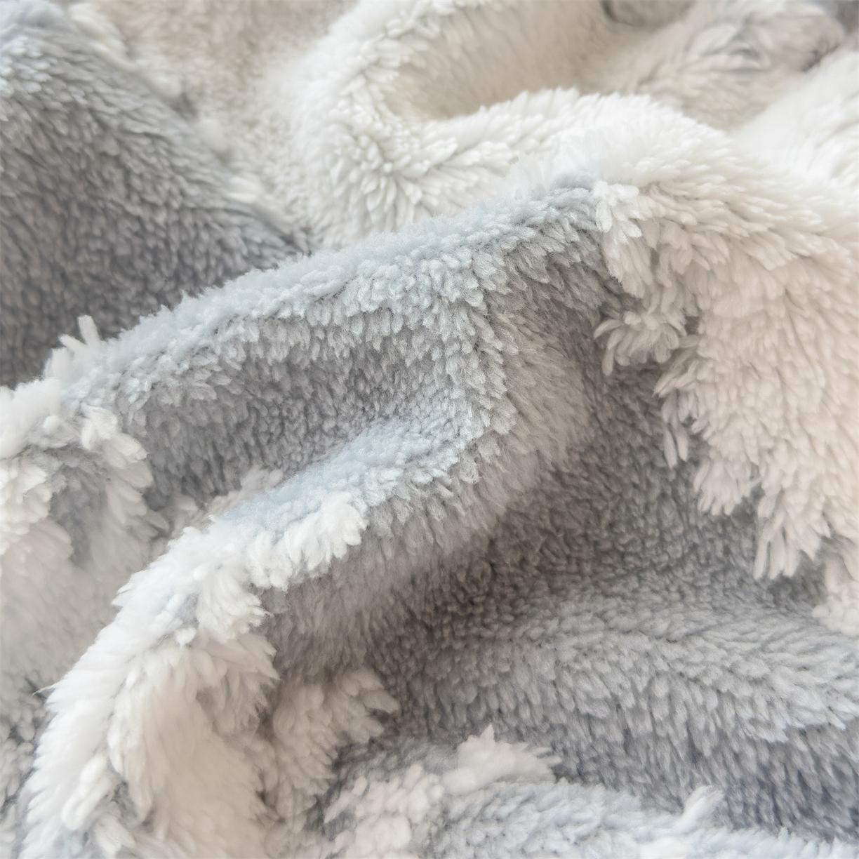 91家纺网 家纺一手货源 找家纺 丝幔家纺 2025新款星绒梦语毛球多功能毛毯毯子-森语雪球 森语雪球 暖灰