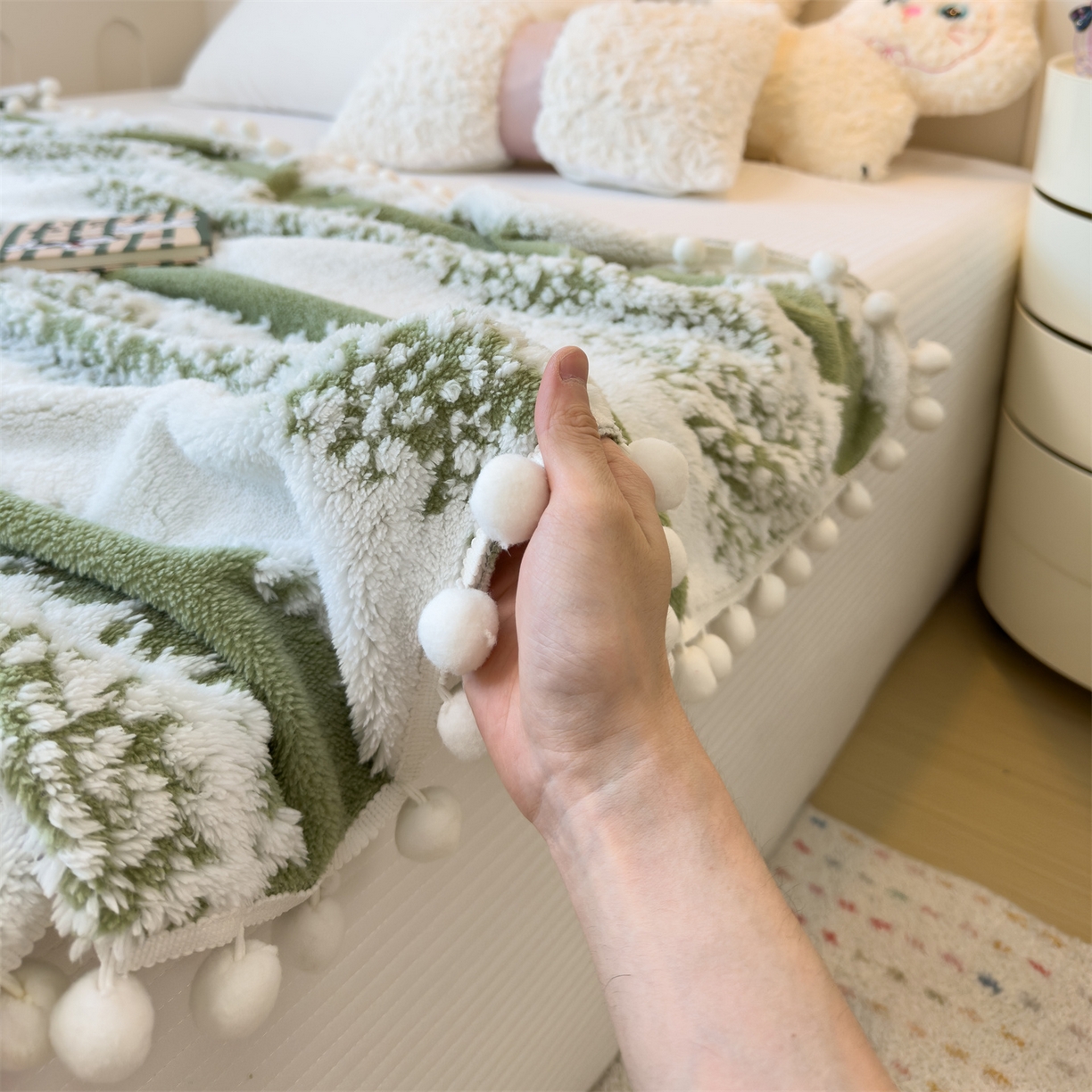 丝幔家纺 2025新款星绒梦语毛球多功能毛毯毯子-森语雪球 森语雪球 薄荷绿