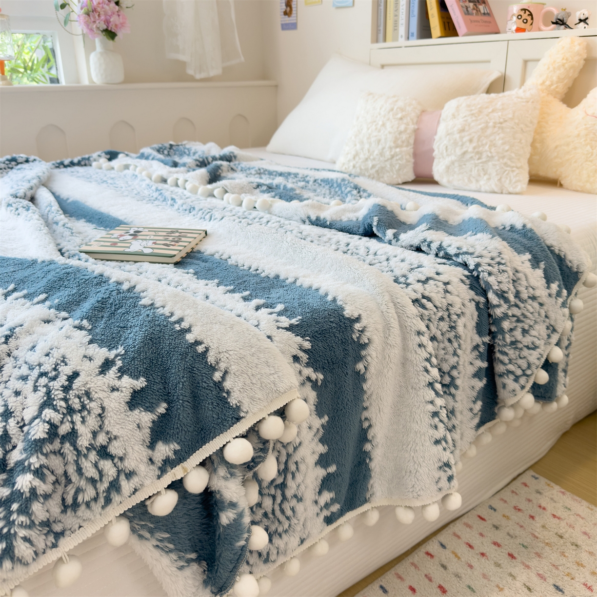 91家纺网 家纺一手货源 找家纺 丝幔家纺 2025新款星绒梦语毛球多功能毛毯毯子-森语雪球 森语雪球 冰蓝