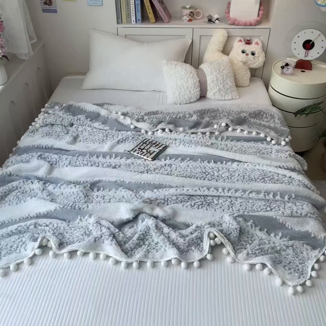 91家纺网 家纺一手货源 找家纺 丝幔家纺 2025新款星绒梦语毛球多功能毛毯毯子-森语雪球 森语雪球 暖灰