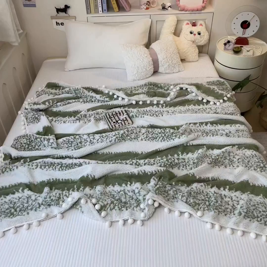 91家纺网 家纺一手货源 找家纺 丝幔家纺 2025新款星绒梦语毛球多功能毛毯毯子-森语雪球 森语雪球 薄荷绿